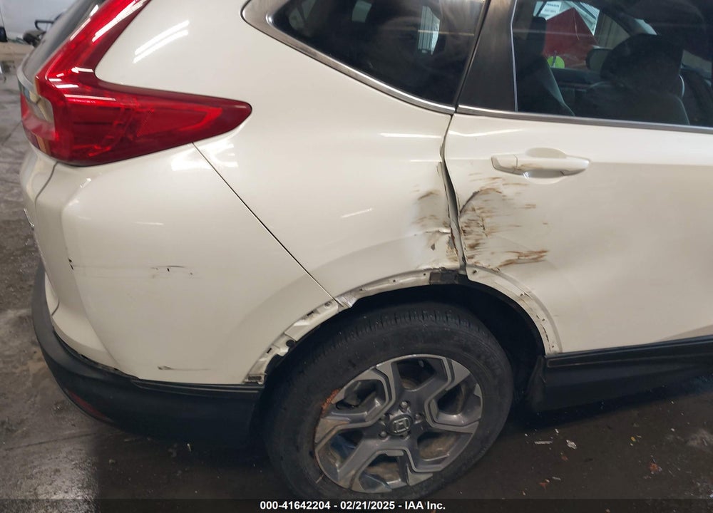 2017 HONDA CR-V VIN: 2HKRW2H86HH690749