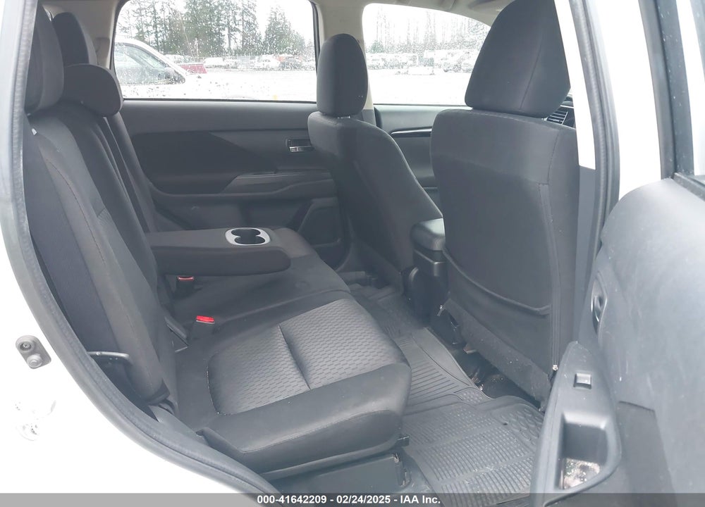 2014 MITSUBISHI OUTLANDER SE VIN: JA4AZ3A37EZ018836