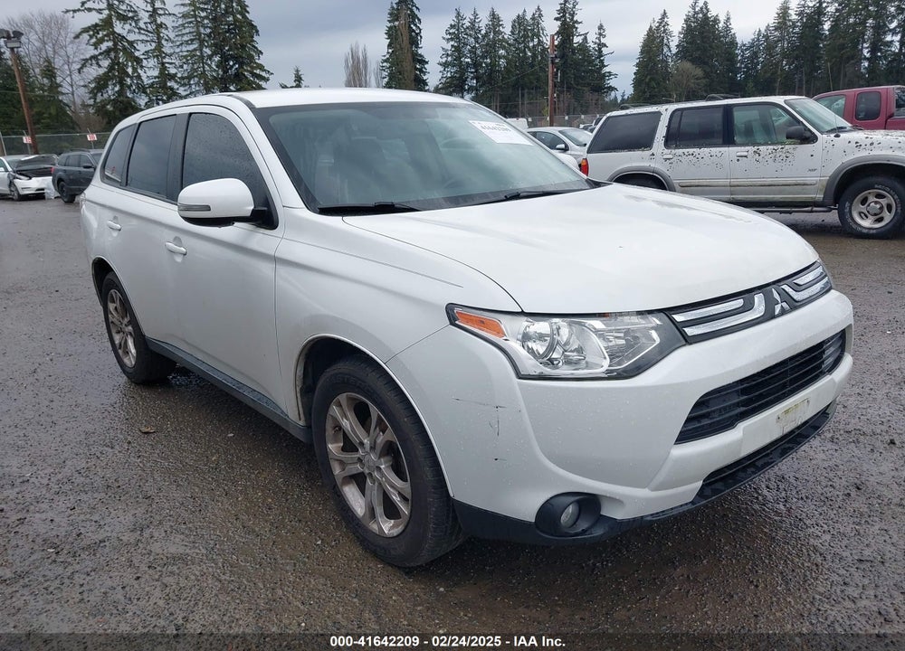 2014 MITSUBISHI OUTLANDER SE VIN: JA4AZ3A37EZ018836