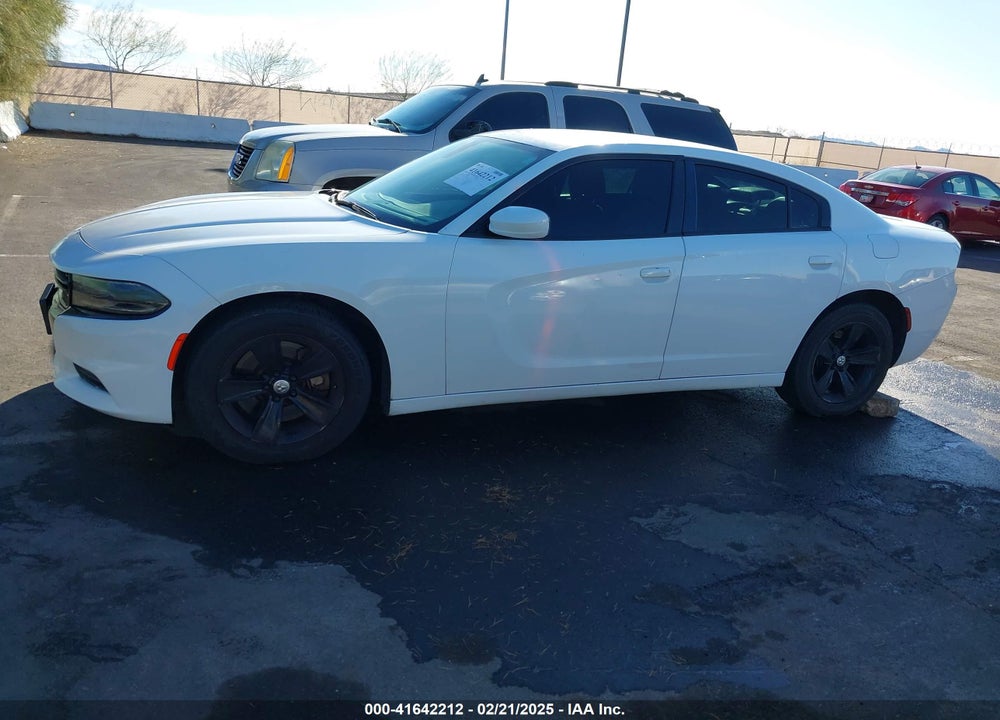 2016 DODGE CHARGER VIN: 2C3CDXAGXGH257621