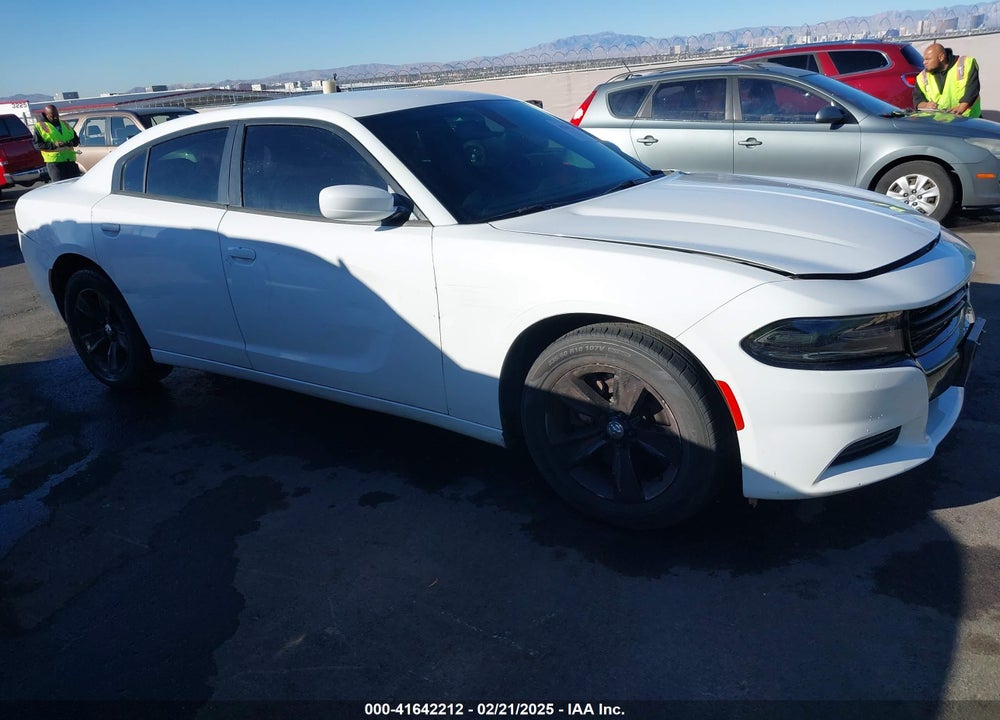 2016 DODGE CHARGER VIN: 2C3CDXAGXGH257621