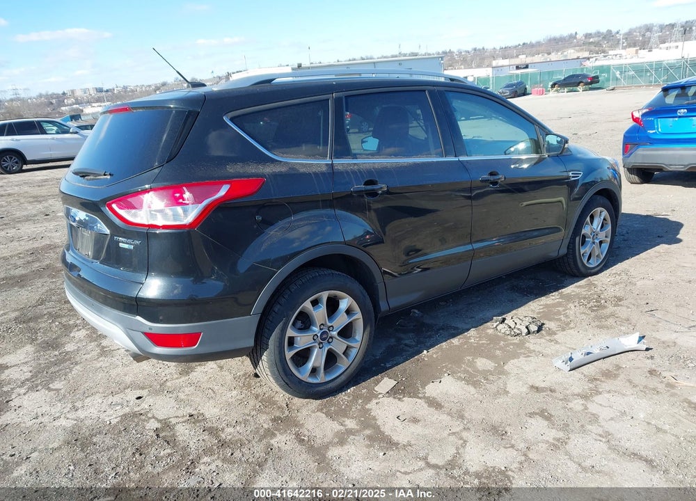 2015 FORD ESCAPE TITANIUM VIN: 1FMCU9JX5FUC00578