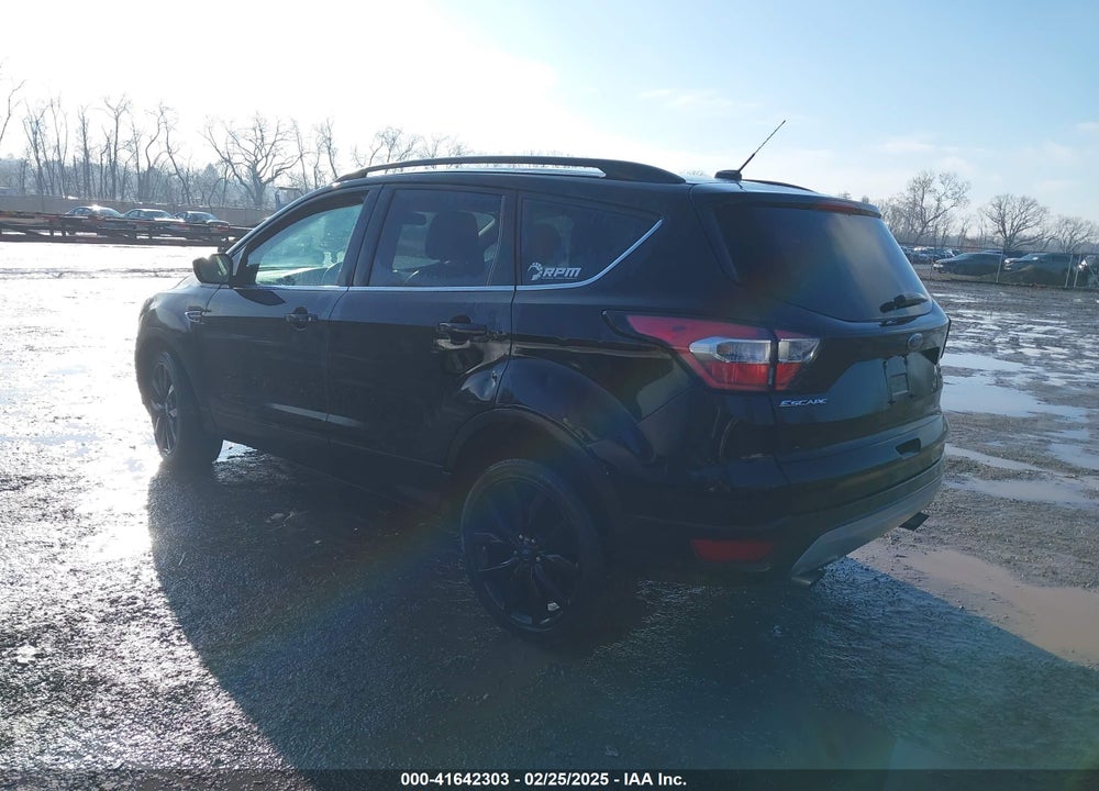 2017 FORD ESCAPE SE VIN: 1FMCU9G96HUD67916