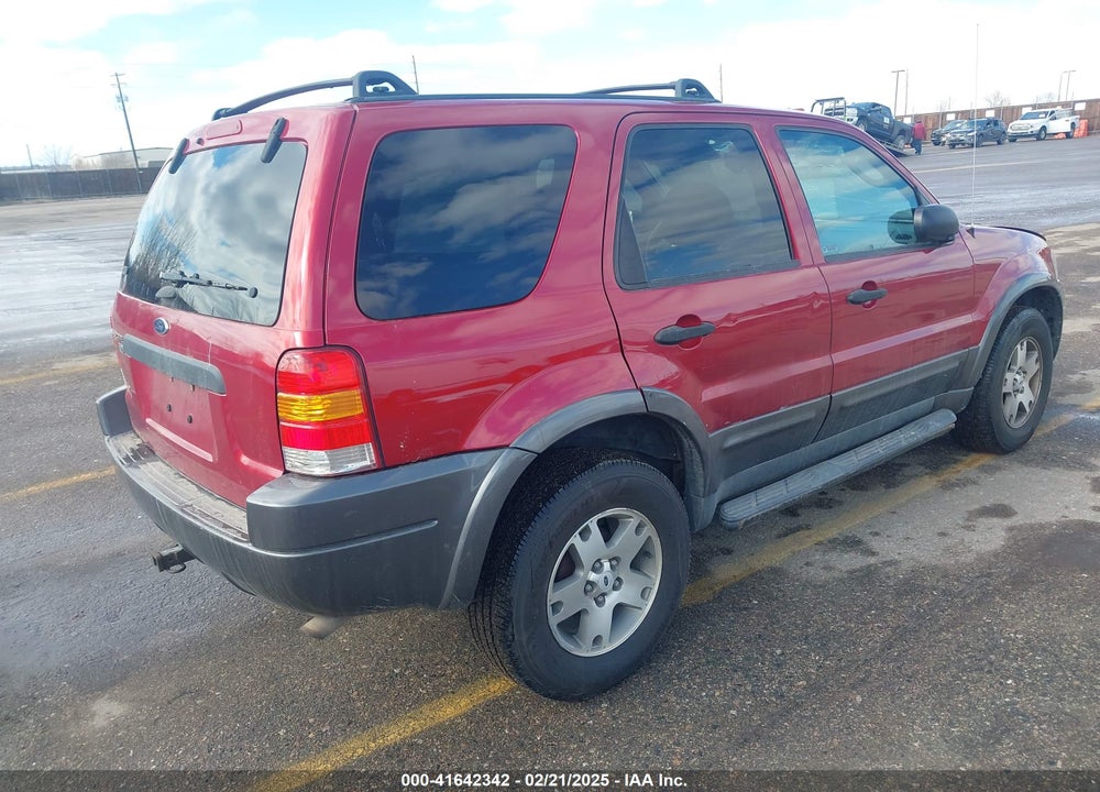 2004 FORD ESCAPE XLT VIN: 1FMYU031X4KA40183
