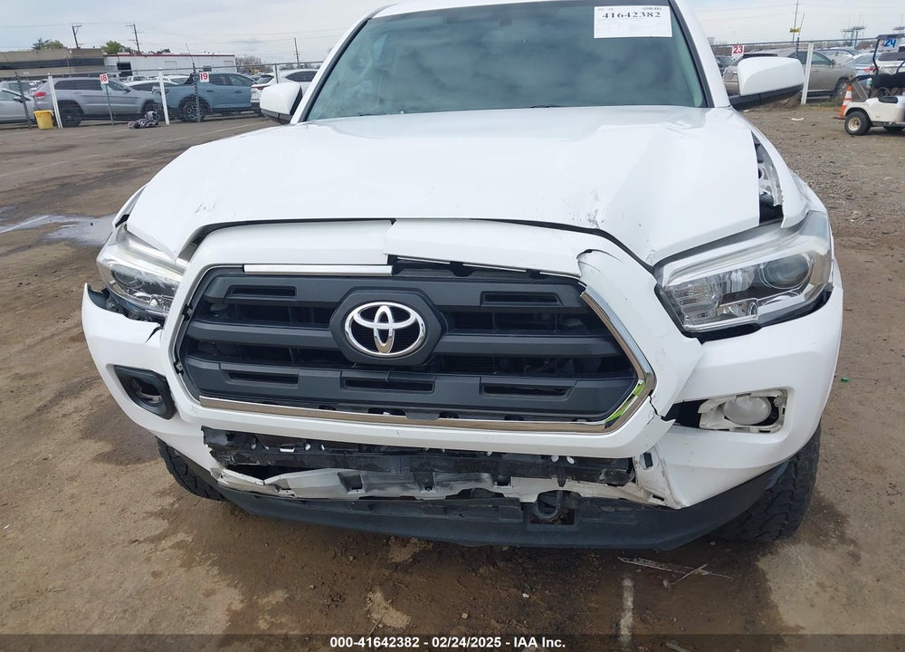 2017 TOYOTA TACOMA SR5 V6 VIN: 3TMAZ5CN9HM040584