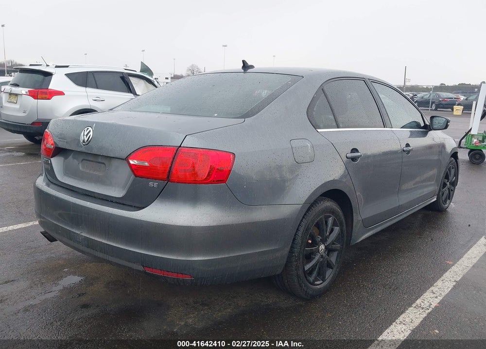 2014 VOLKSWAGEN JETTA SEDAN VIN: 3VWD17AJ0EM372082