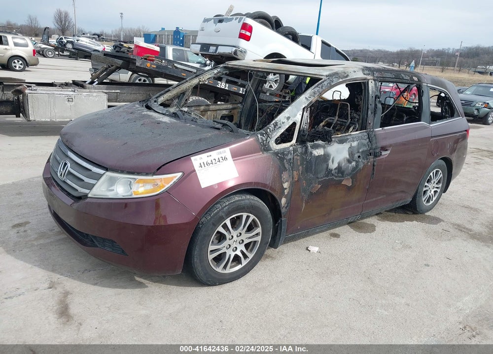 2011 HONDA ODYSSEY VIN: 5FNRL5H61BB074603