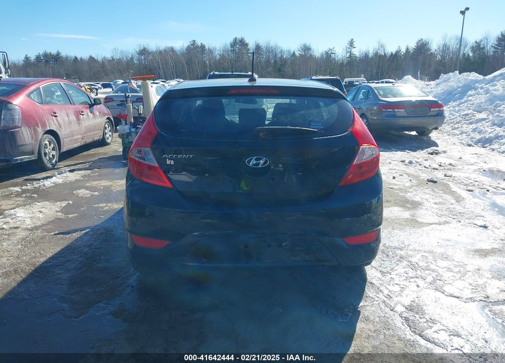 2013 HYUNDAI ACCENT VIN: KMHCT5AE9DU082462