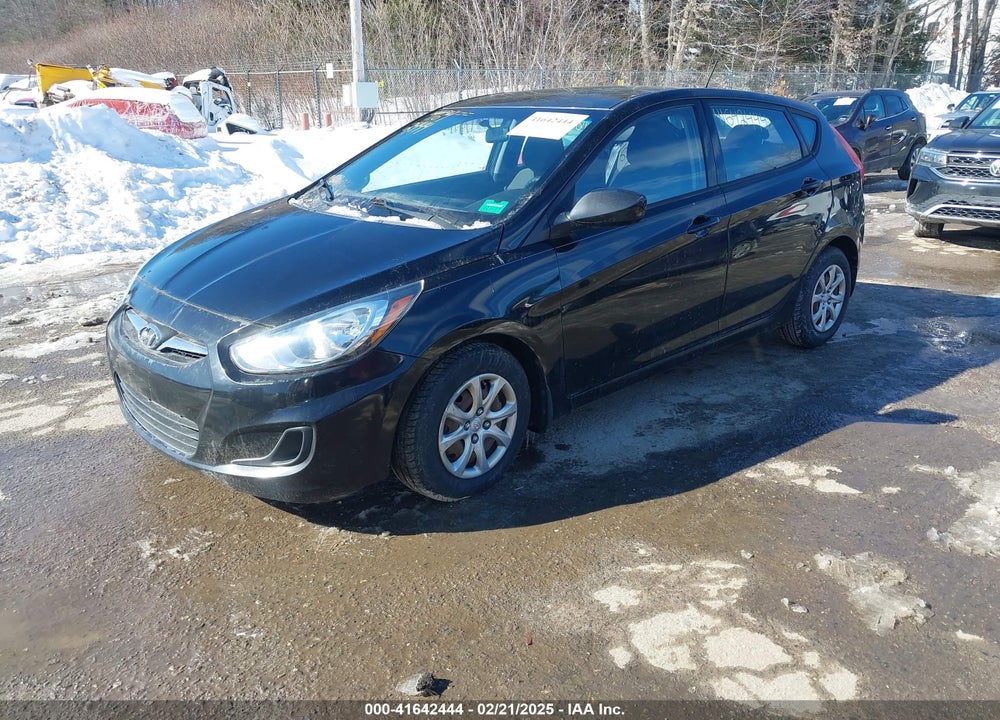 2013 HYUNDAI ACCENT VIN: KMHCT5AE9DU082462