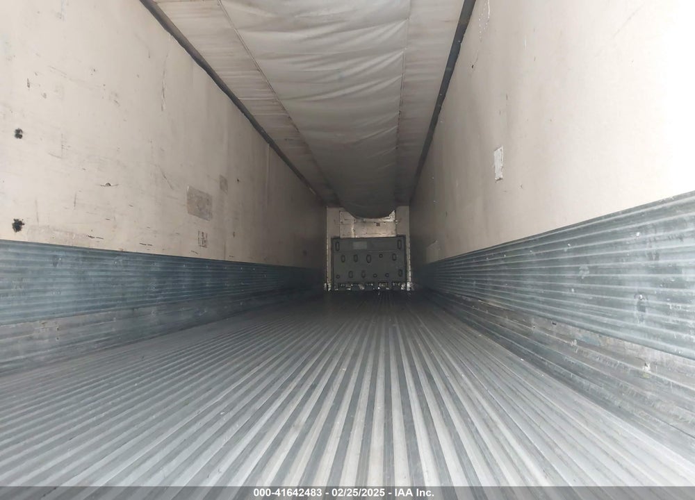 2005 UTILITY TRAILER MFG UTILITY TRAILER MFG VIN: 1UYVS25365M586431