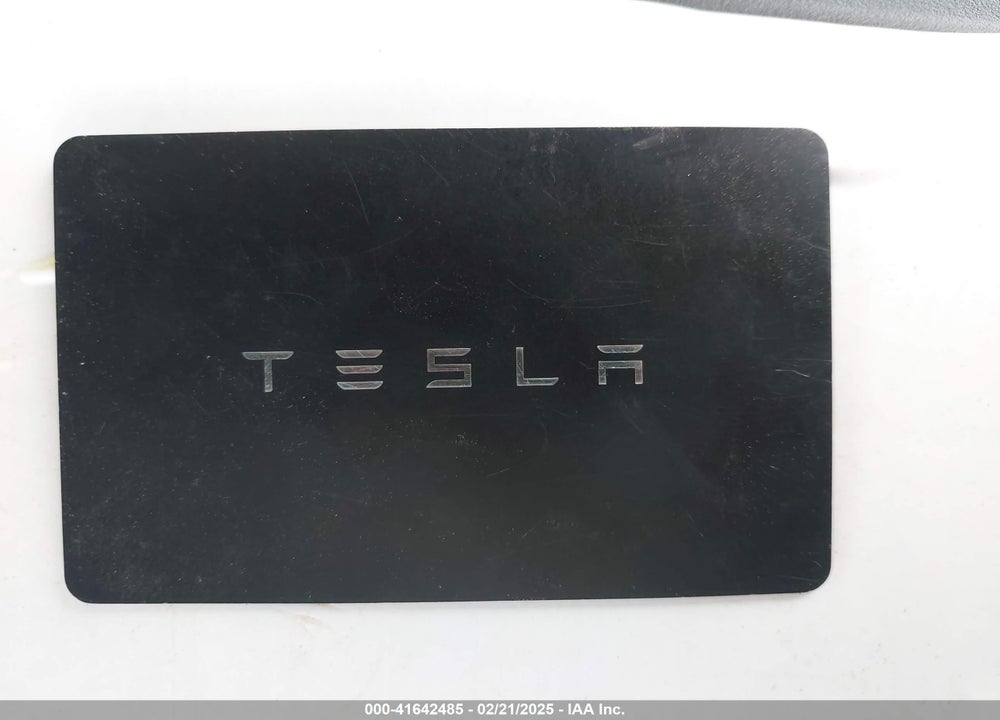 2020 TESLA MODEL Y VIN: 5YJYGDEE0LF055337