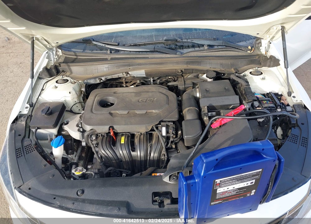 2018 KIA OPTIMA VIN: KNAGT4L33J5198951