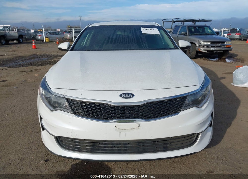 2018 KIA OPTIMA VIN: KNAGT4L33J5198951