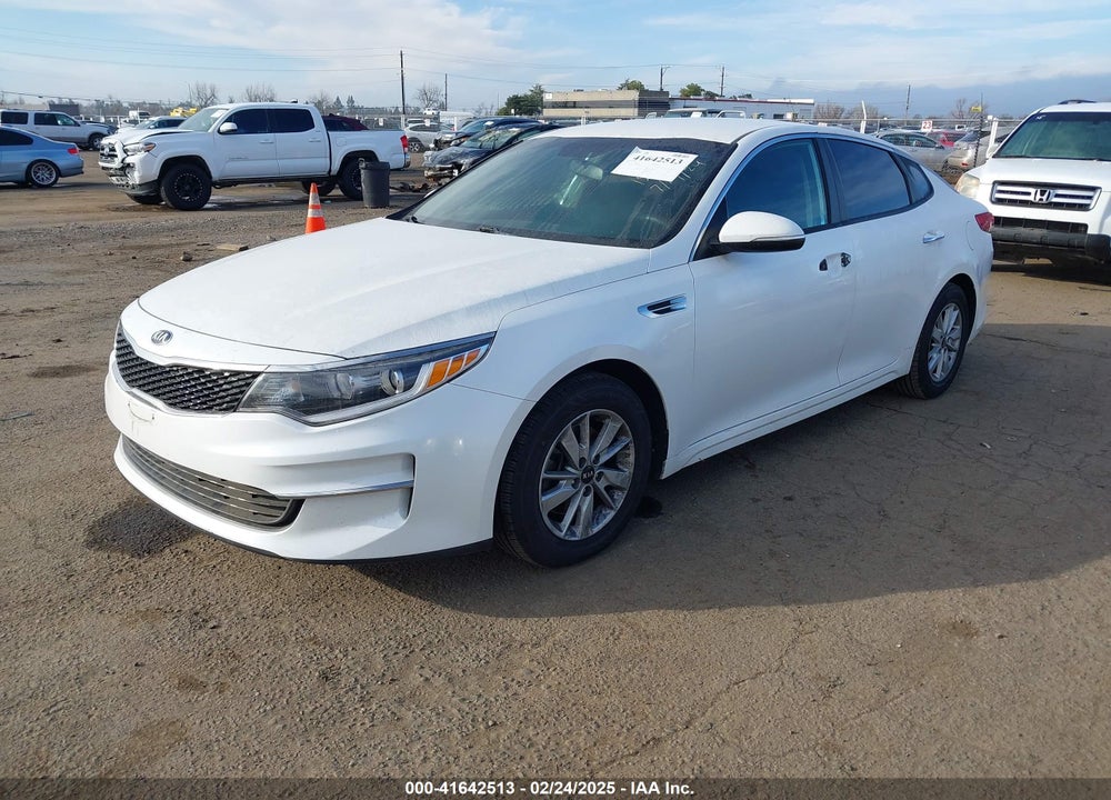 2018 KIA OPTIMA VIN: KNAGT4L33J5198951