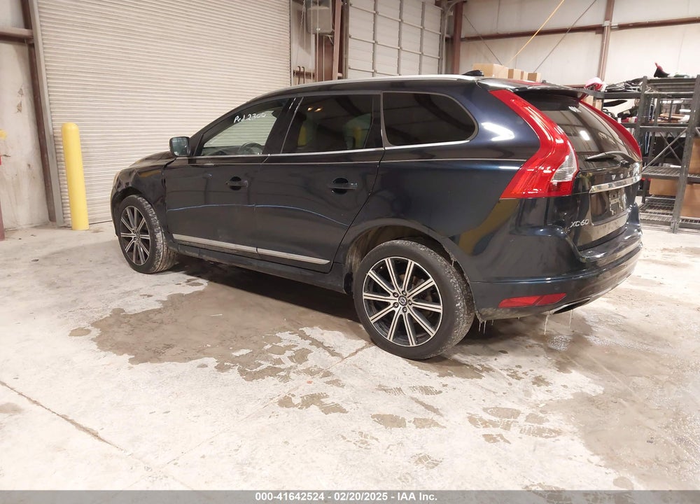 2016 VOLVO XC60 T5 DRIVE-E PREMIER VIN: YV440MDK4G2853615