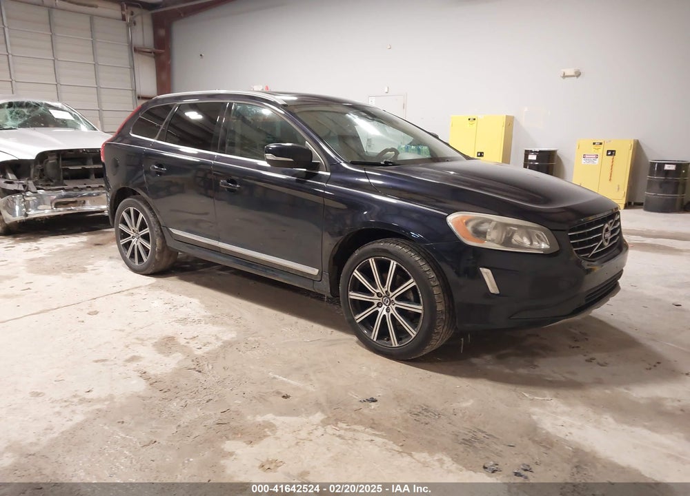 2016 VOLVO XC60 T5 DRIVE-E PREMIER VIN: YV440MDK4G2853615