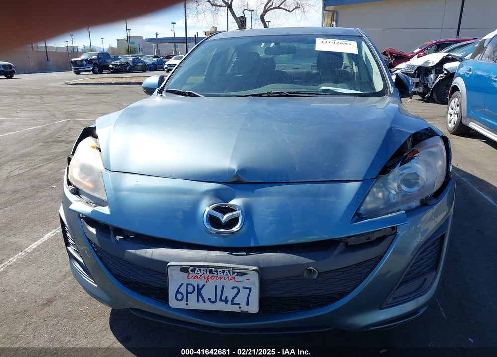 2011 MAZDA 3 I TOURING VIN: JM1BL1VG8B1470396