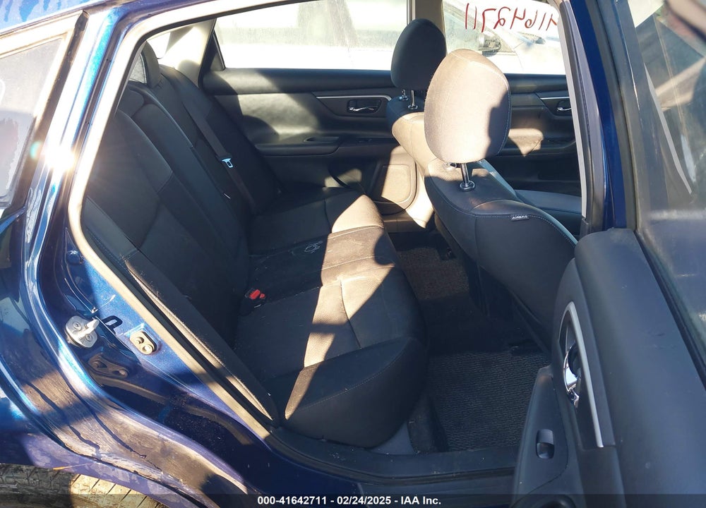2016 NISSAN ALTIMA VIN: 1N4AL3AP8GC243885