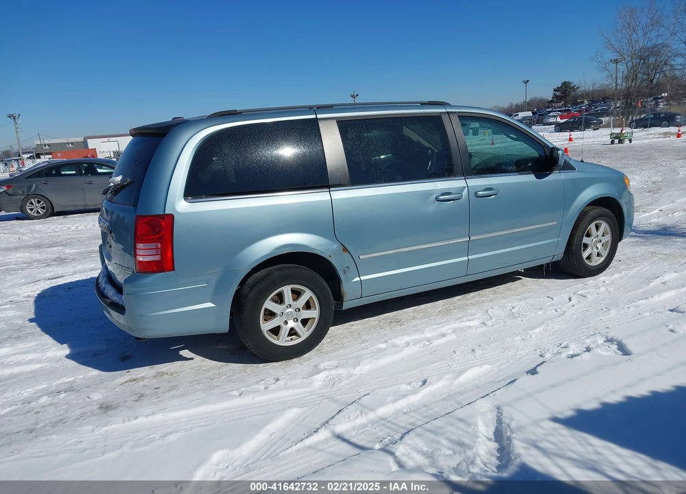 2010 CHRYSLER TOWN & COUNTRY TOURING VIN: 2A4RR5D17AR346125