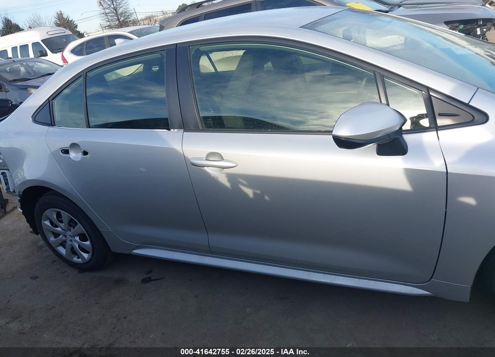 2025 TOYOTA COROLLA VIN: JTDBCMFE5S3078155