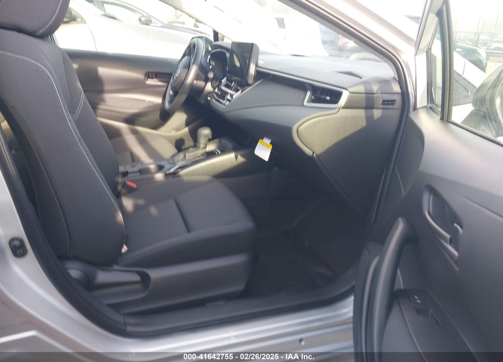 2025 TOYOTA COROLLA VIN: JTDBCMFE5S3078155