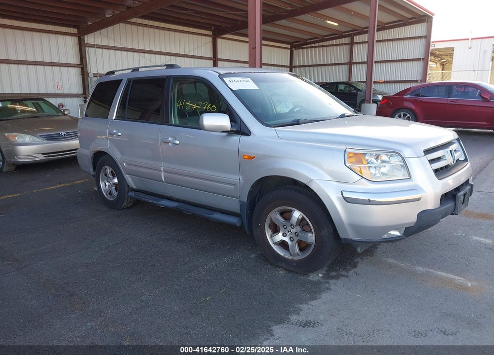 2006 HONDA PILOT EX VIN: 5FNYF18486B005102