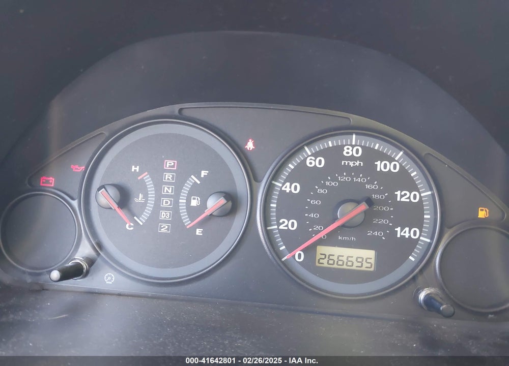 2005 HONDA CIVIC VP VIN: 2HGES16325H513813
