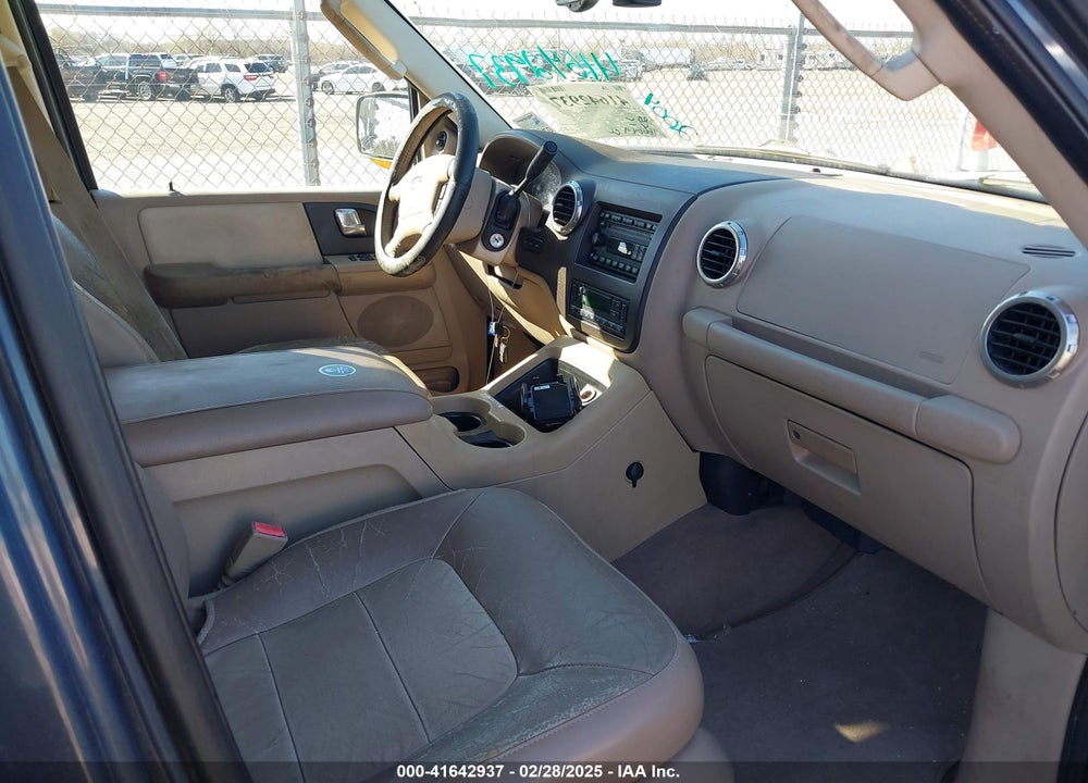 2004 FORD EXPEDITION EDDIE BAUER VIN: 1FMRU17W34LA95570