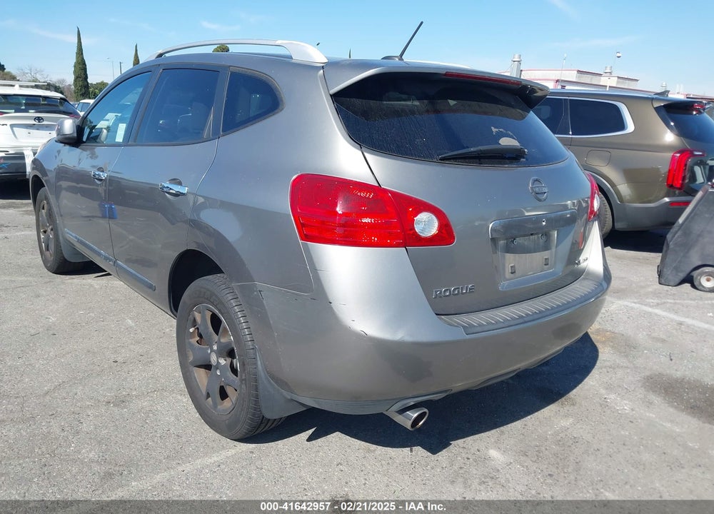 2011 NISSAN ROGUE SV VIN: JN8AS5MVXBW661556