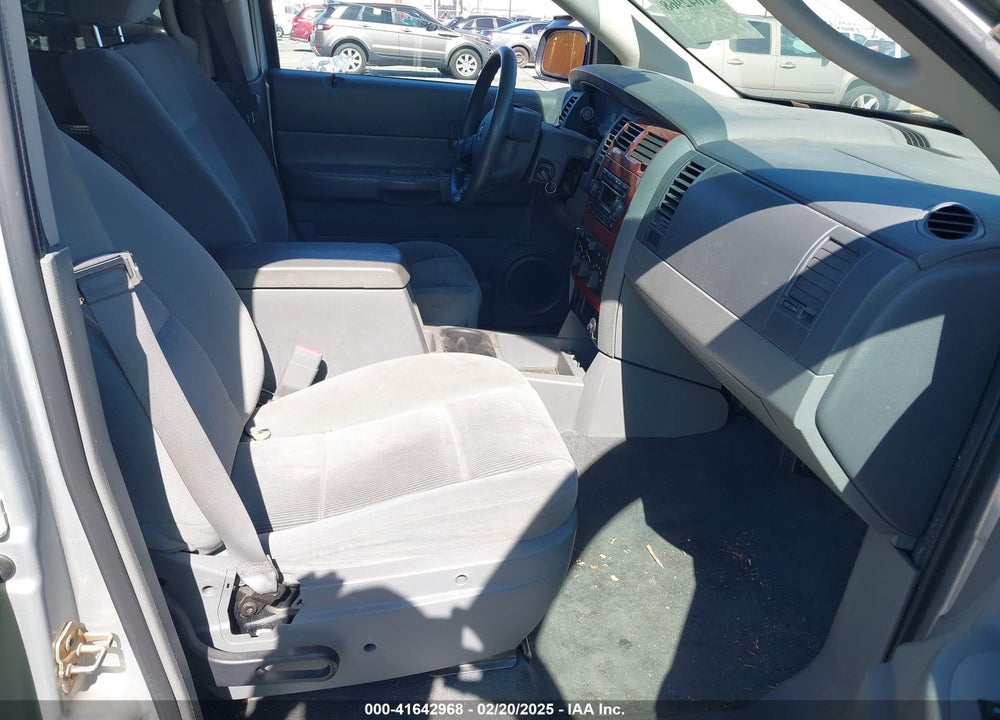 2006 DODGE DURANGO SLT VIN: 1D4HD48226F118595