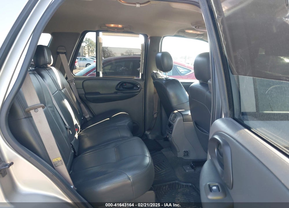 2003 CHEVROLET TRAILBLAZER LT VIN: 1GNDS13S132365429