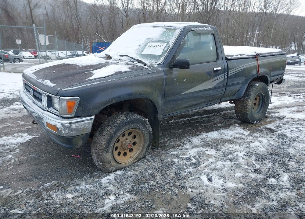 1993 TOYOTA PICKUP 1/2 TON SHORT WHLBSE DX VIN: 4TARN01PXPZ133421