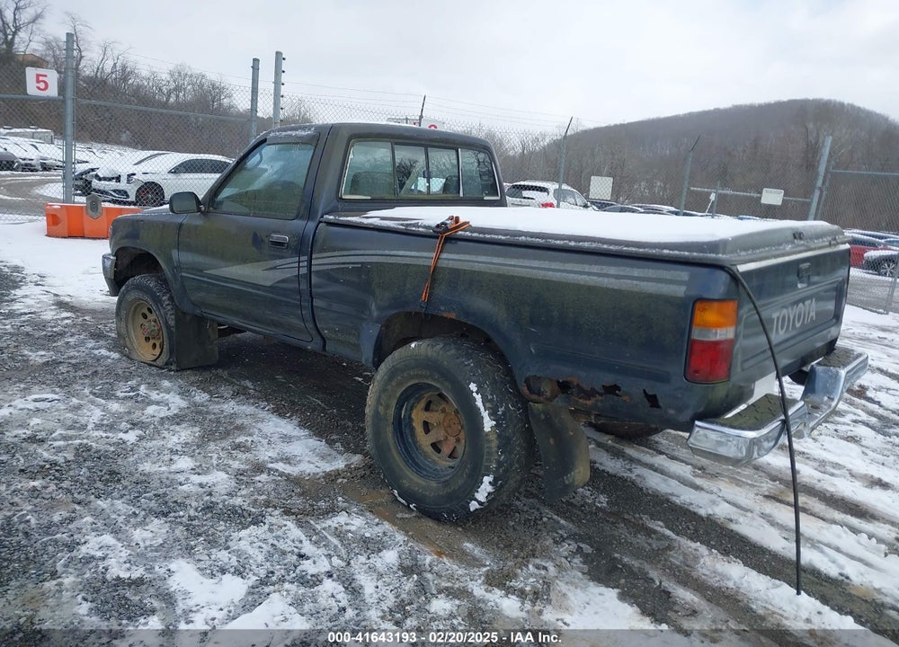 1993 TOYOTA PICKUP 1/2 TON SHORT WHLBSE DX VIN: 4TARN01PXPZ133421