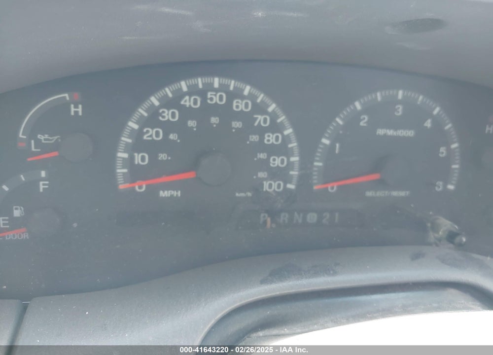 2000 FORD F-150 WORK SERIES/XL/XLT VIN: 1FTRF17W3YKA20460