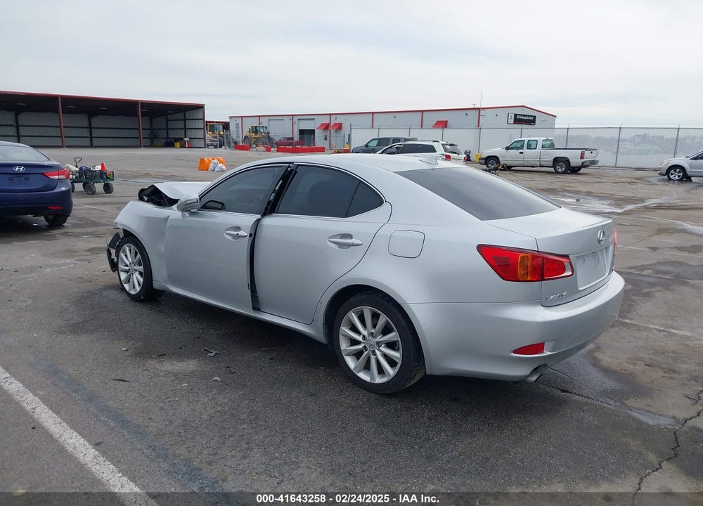 2010 LEXUS IS 250 VIN: JTHCF5C22A2032815
