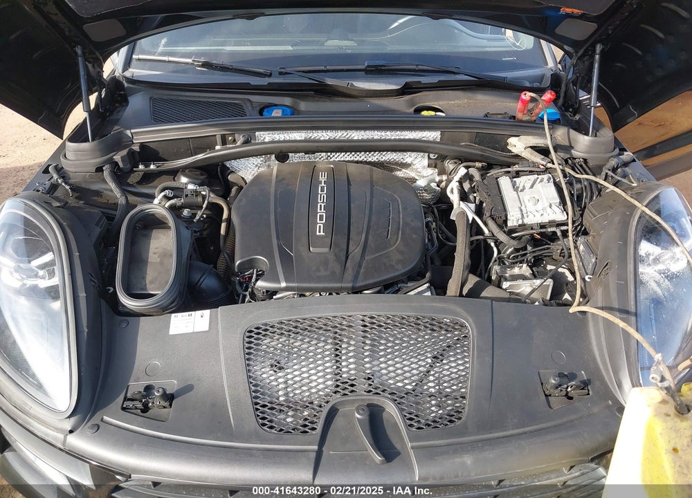 2021 PORSCHE MACAN VIN: WP1AA2A53MLB06131