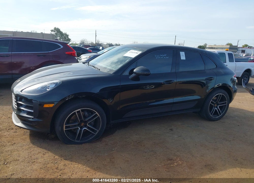 2021 PORSCHE MACAN VIN: WP1AA2A53MLB06131