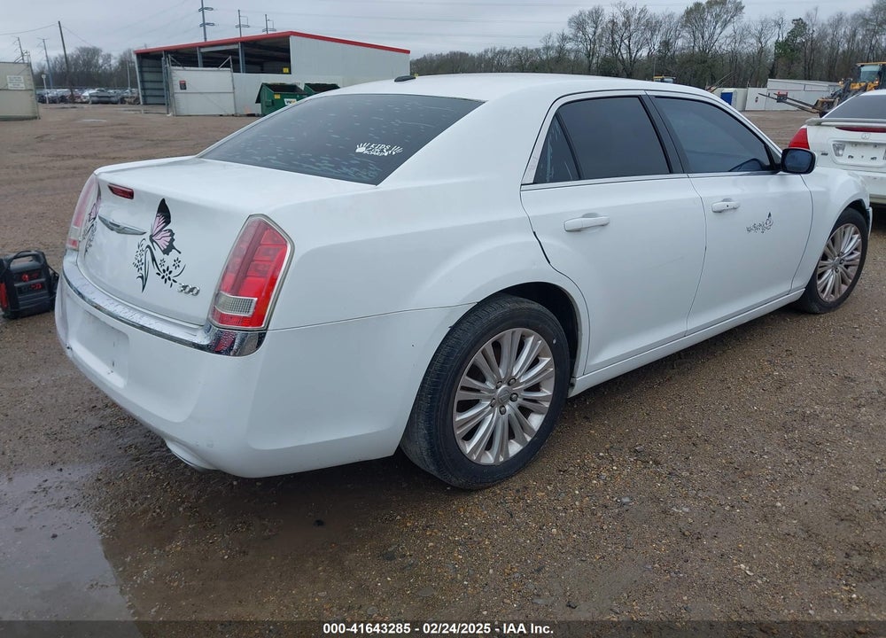 2013 CHRYSLER 300 VIN: 2C3CCARG8DH544858
