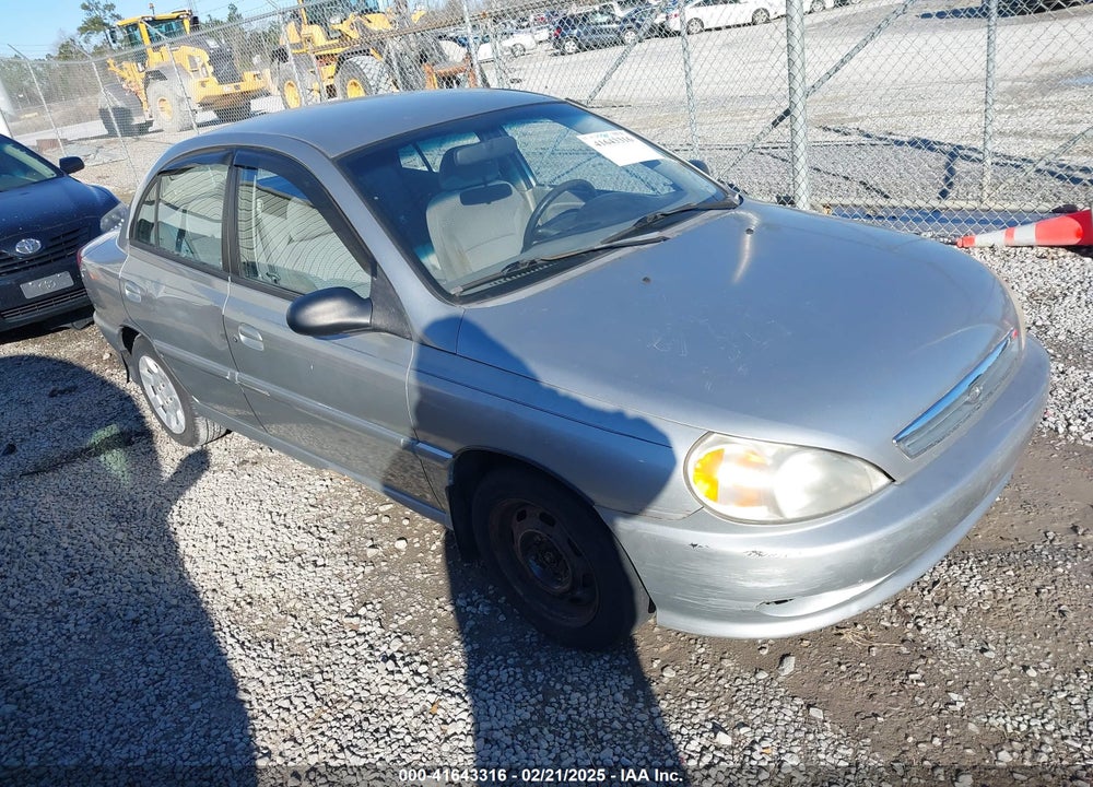 2002 KIA RIO VIN: KNADC123826198670