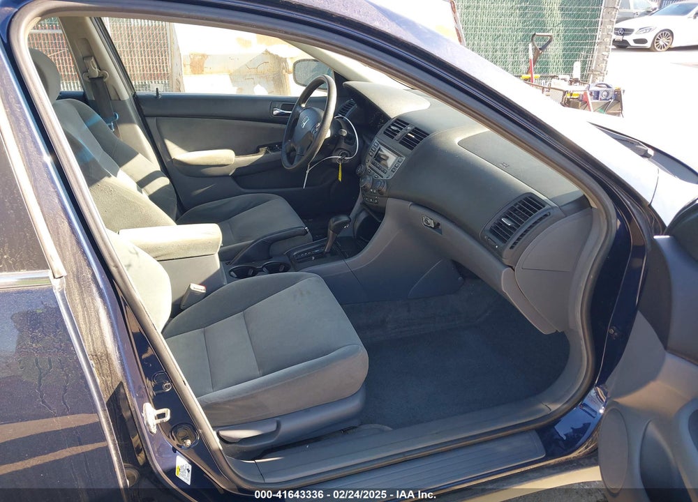 2007 HONDA ACCORD 3.0 SE VIN: 1HGCM66447A040568