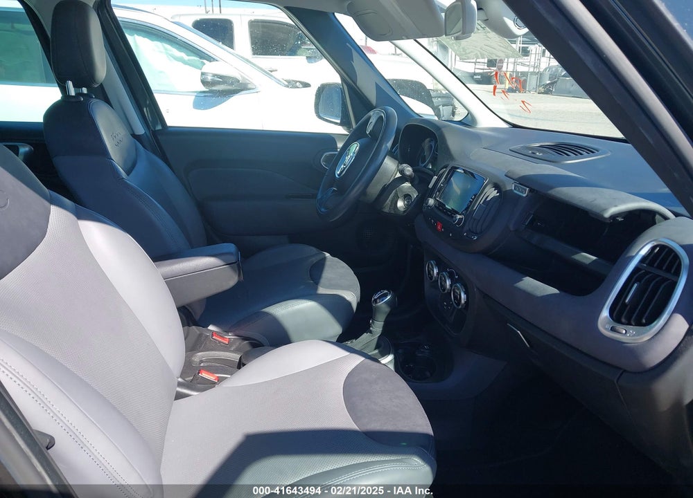2014 FIAT 500L VIN: ZFBCFACH1EZ029757