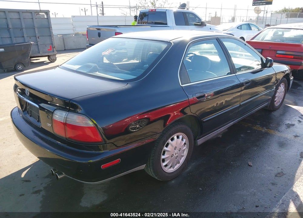 1997 HONDA ACCORD VIN: 1HGCD5669VA219584