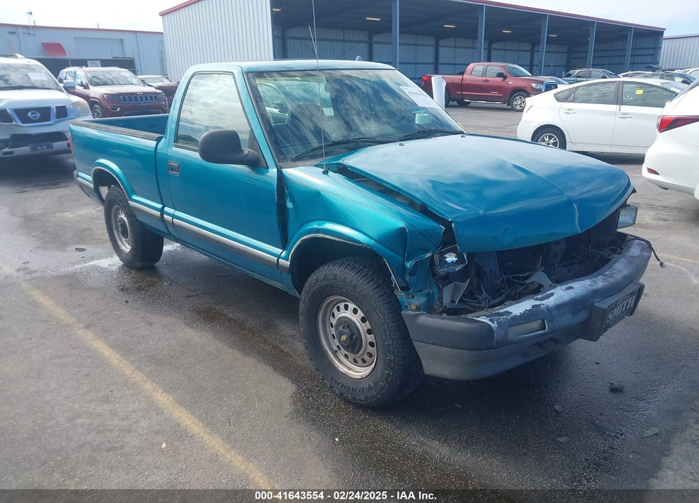 1994 CHEVROLET S TRUCK S10 VIN: 1GCDT14Z6R8234116