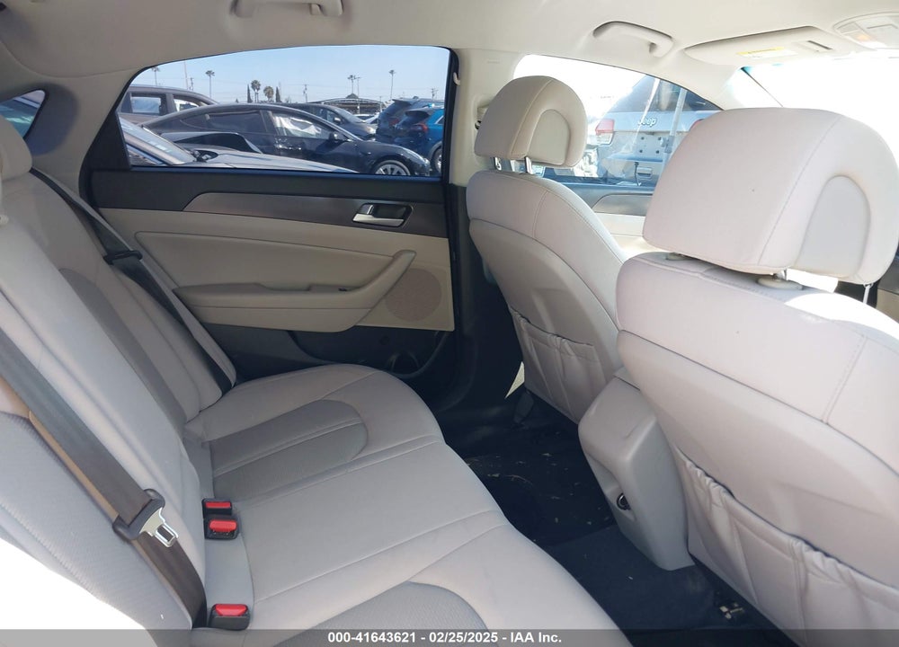 2017 HYUNDAI SONATA VIN: 5NPE34AF8HH473389