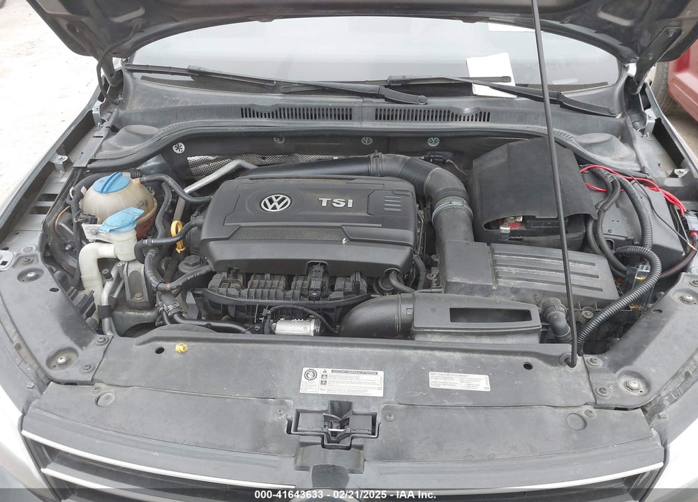 2015 VOLKSWAGEN JETTA VIN: 3VWD17AJ7FM414183
