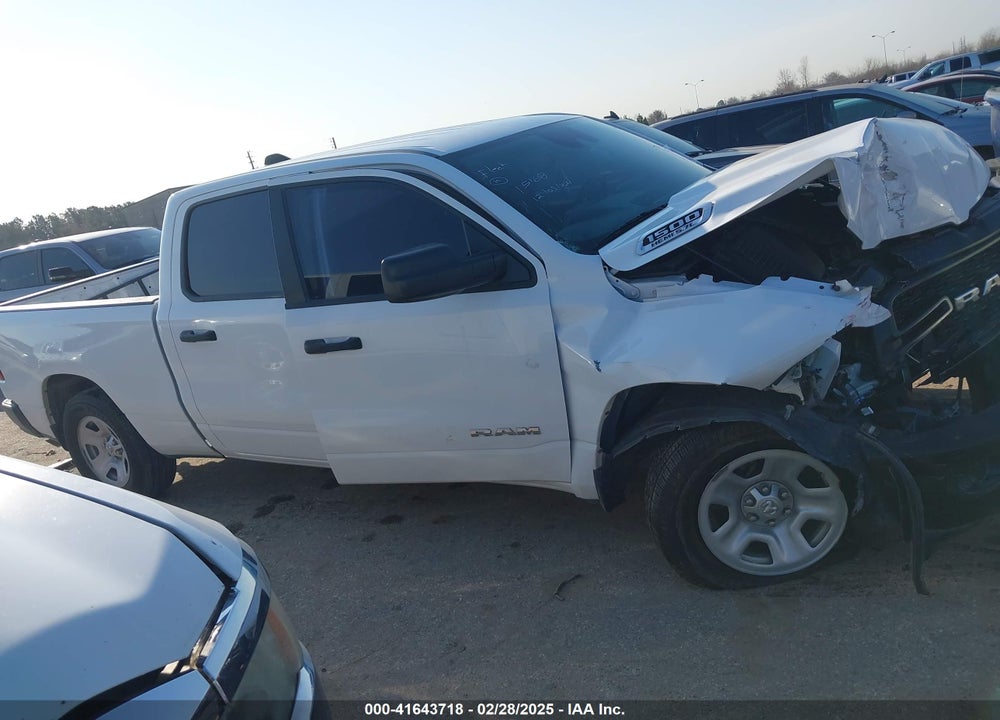 2022 RAM 1500 VIN: 1C6RRENT4NN451320