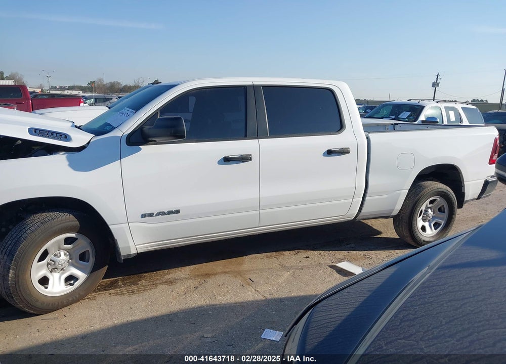 2022 RAM 1500 VIN: 1C6RRENT4NN451320