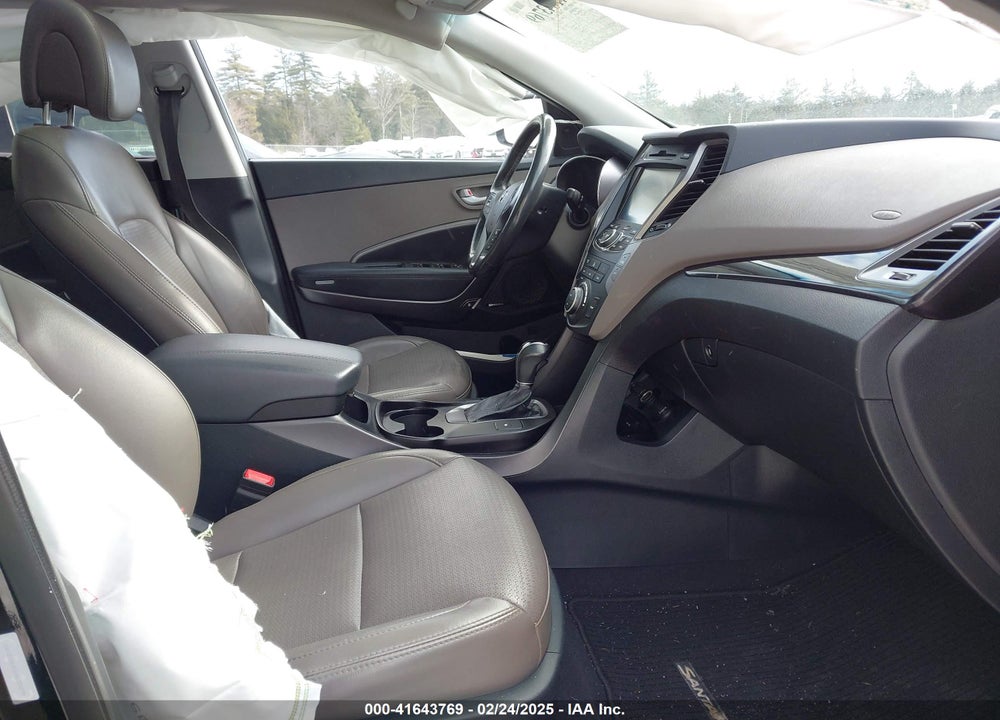 2013 HYUNDAI SANTA FE VIN: 5XYZU3LB5DG123299
