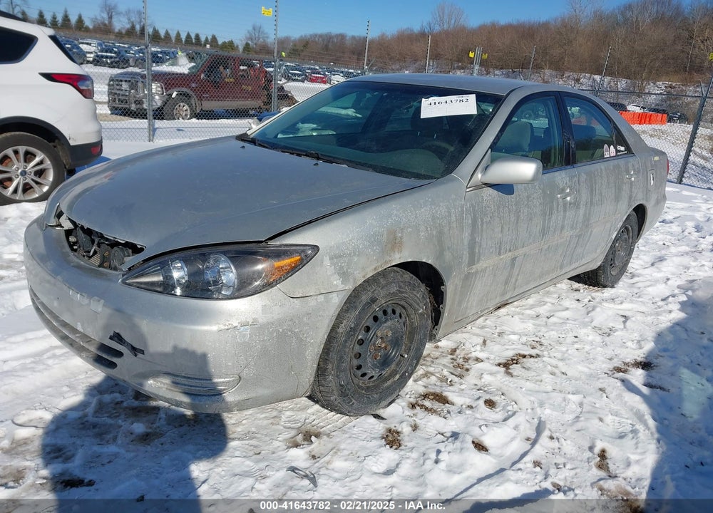2002 TOYOTA CAMRY LE VIN: 4T1BE32K12U538711