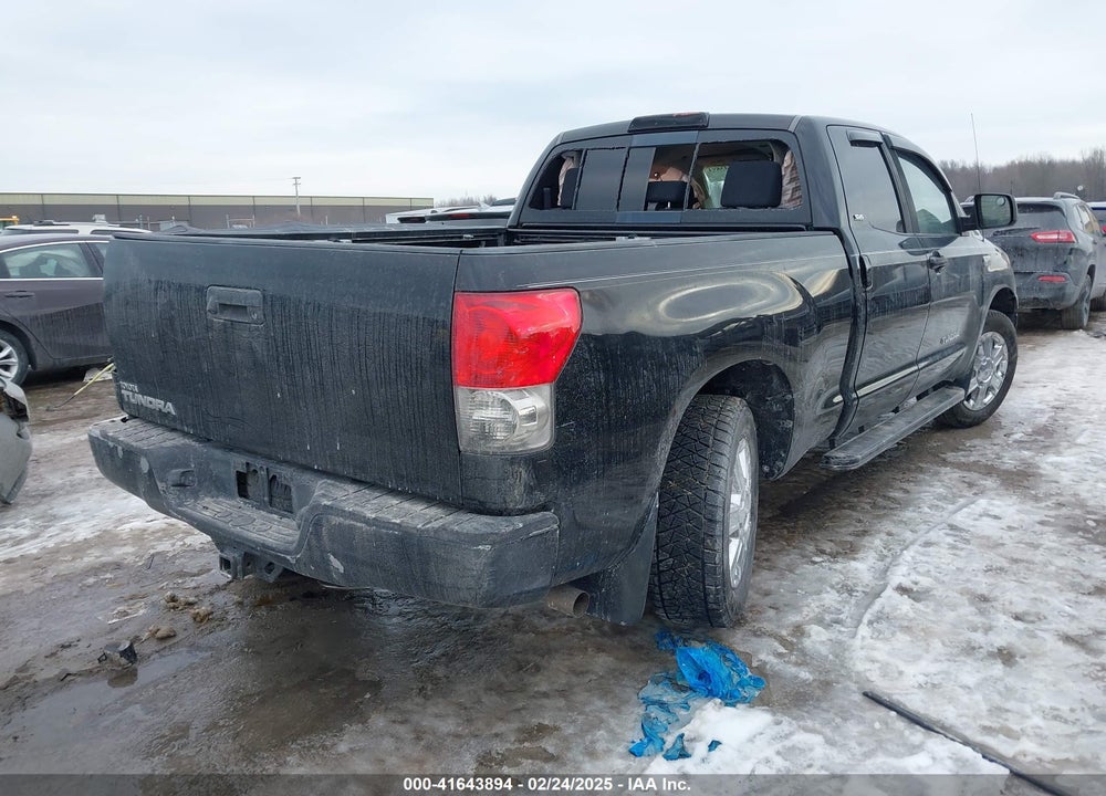 2007 TOYOTA TUNDRA SR5 V8 VIN: 5TBRV54107S471400